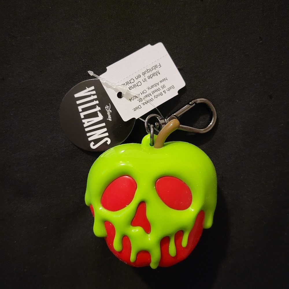 Bath & Body Works Disney Villains Poison Apple Pocketbac Holder Keychain